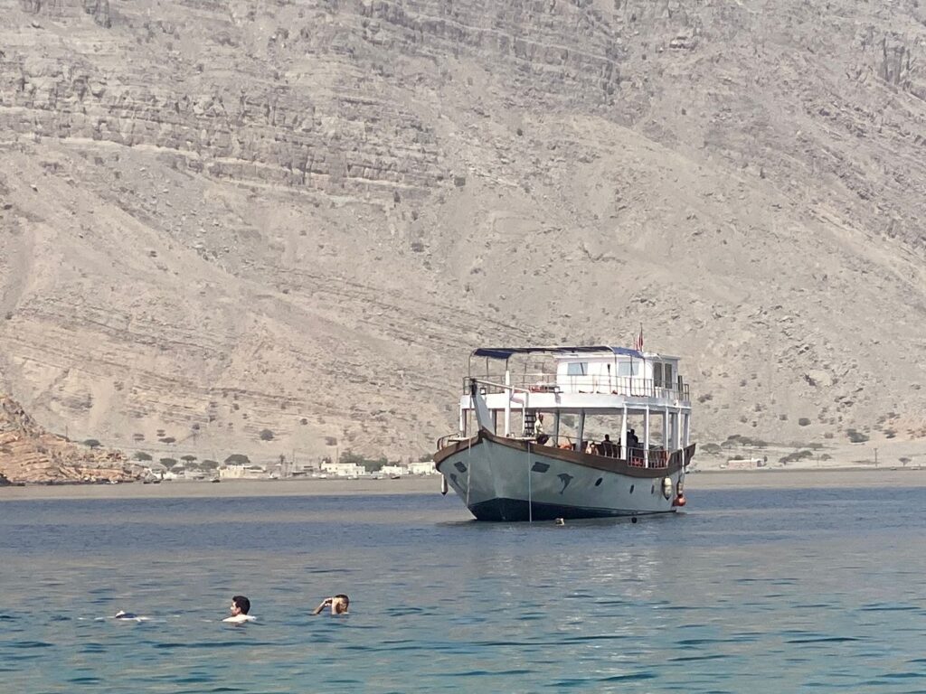 Are Meals Included In A Dhow Cruise In Musandam?