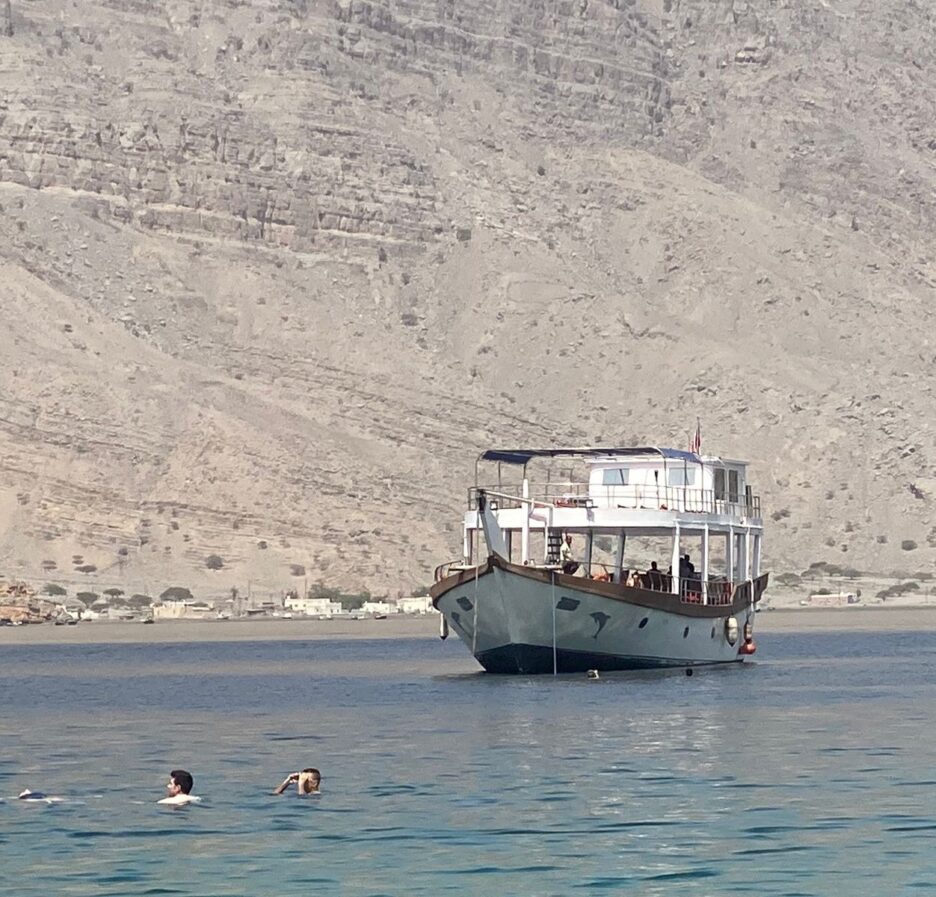 Are Meals Included In A Dhow Cruise In Musandam?